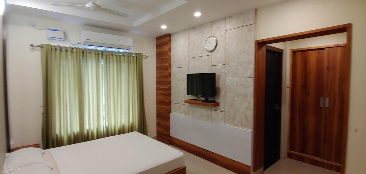 Hotel Sree Gokulam Sabari Chavakkad Exterior foto